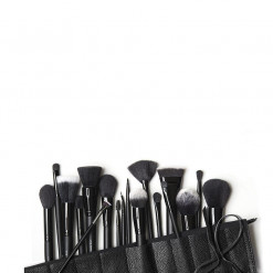 ELF - 19 Piece Brush Set